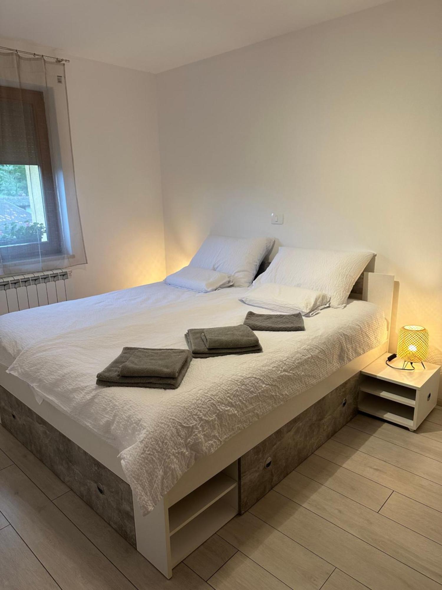 Apartma Anze Samec Dobravlje 외부 사진